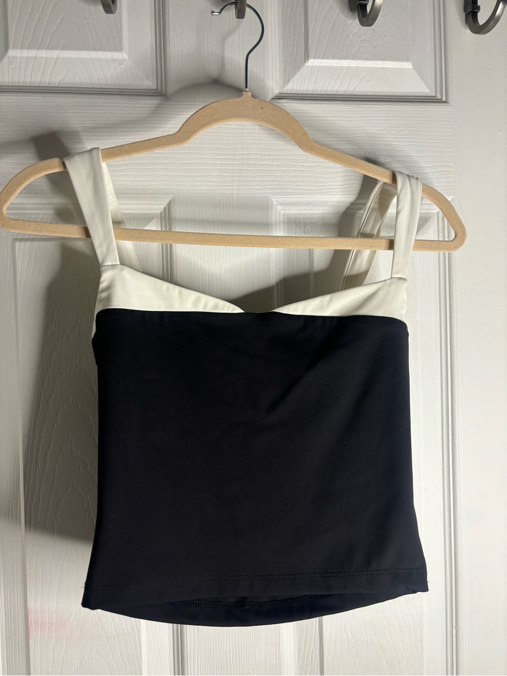 Women’s Two-Tone Black and White Square Neck Tank Top